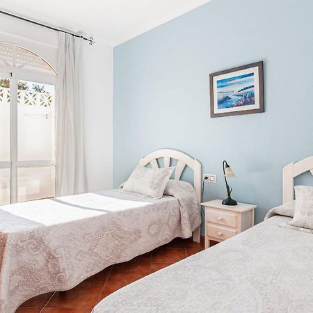 Chalet Fuente4 Piscina Comun Famila Коніль-де-ла-Фронтера Екстер'єр фото